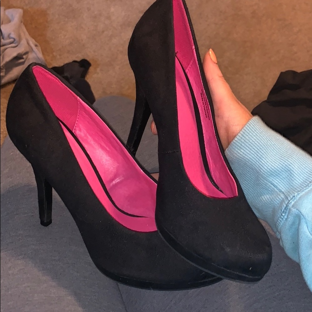 MPS black heels